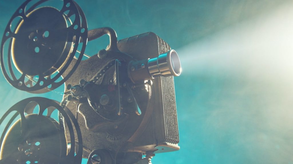 Factors Affecting the Worth of an Old Movie Projector