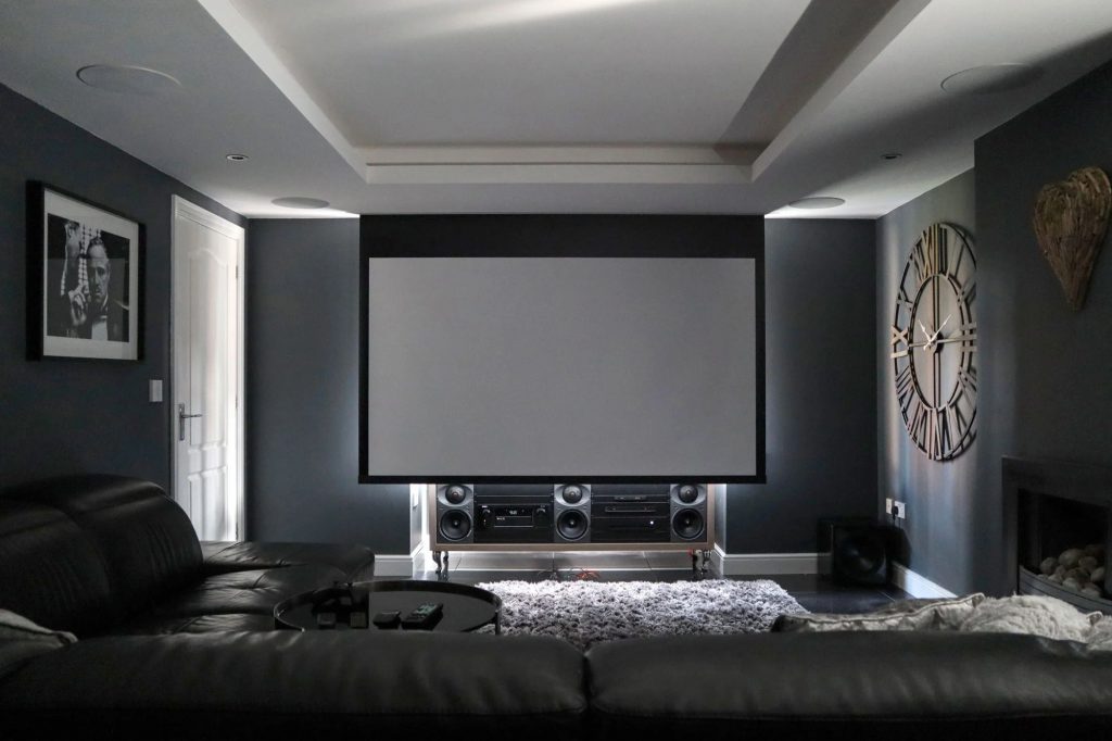 How to Hang a Projector Screen Without Drilling